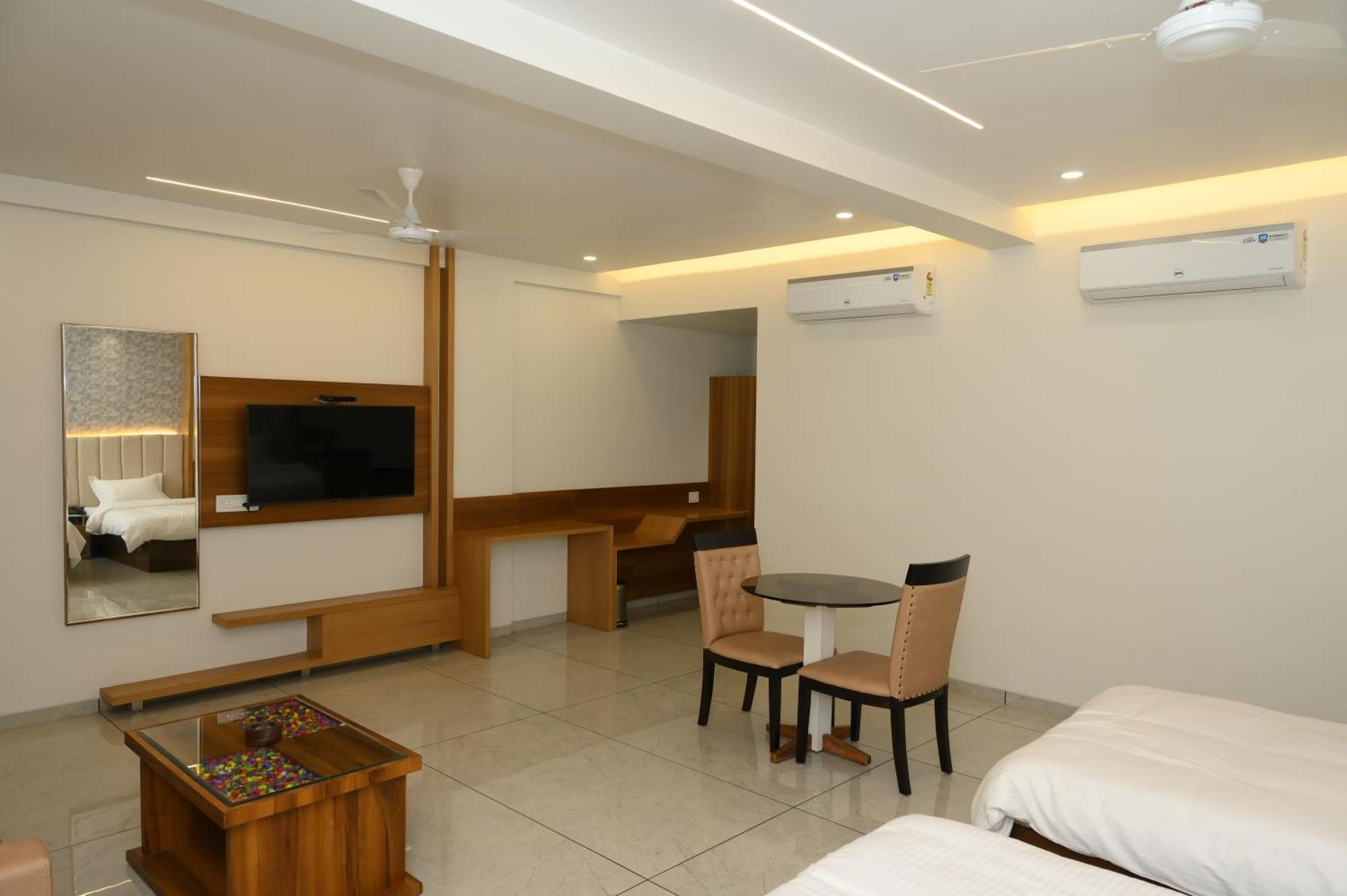 Hotel Parqotel Arnāla Exteriér fotografie